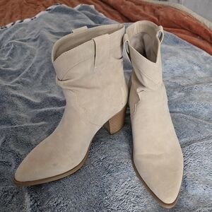 Women's Cream Western Ankle Boots